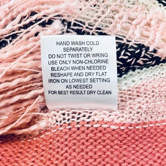 Pink Rose Sleeveless Fringe Cardigan Medium - Picture 10 of 11